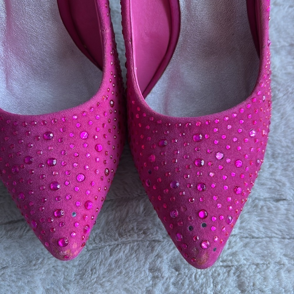 FRH Pink Rhinestone Pumps - Picture 2 of 15